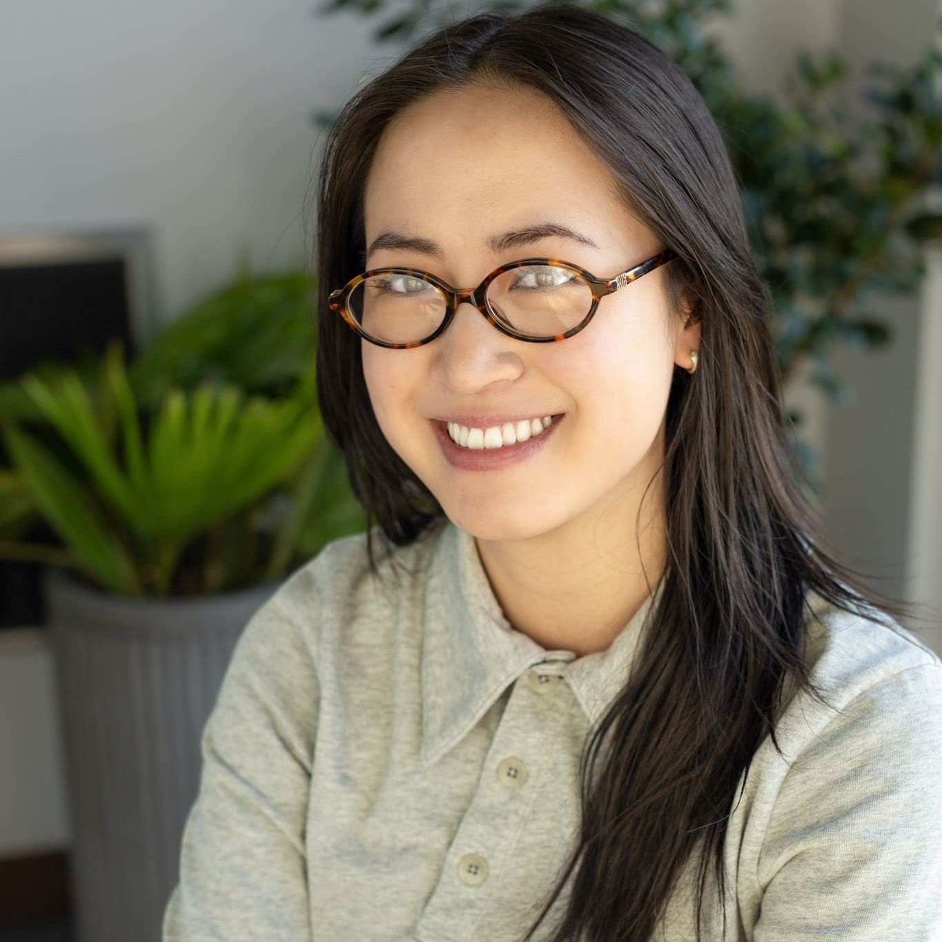 Natalie Nguyen Headshot
